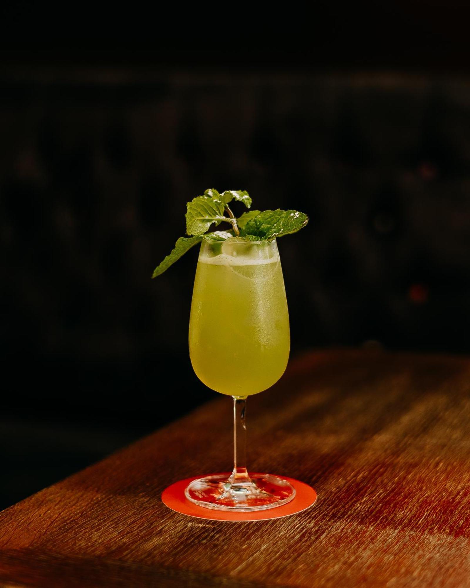 138 Liberdade Hotel Lisboa Екстериор снимка A celery cooler