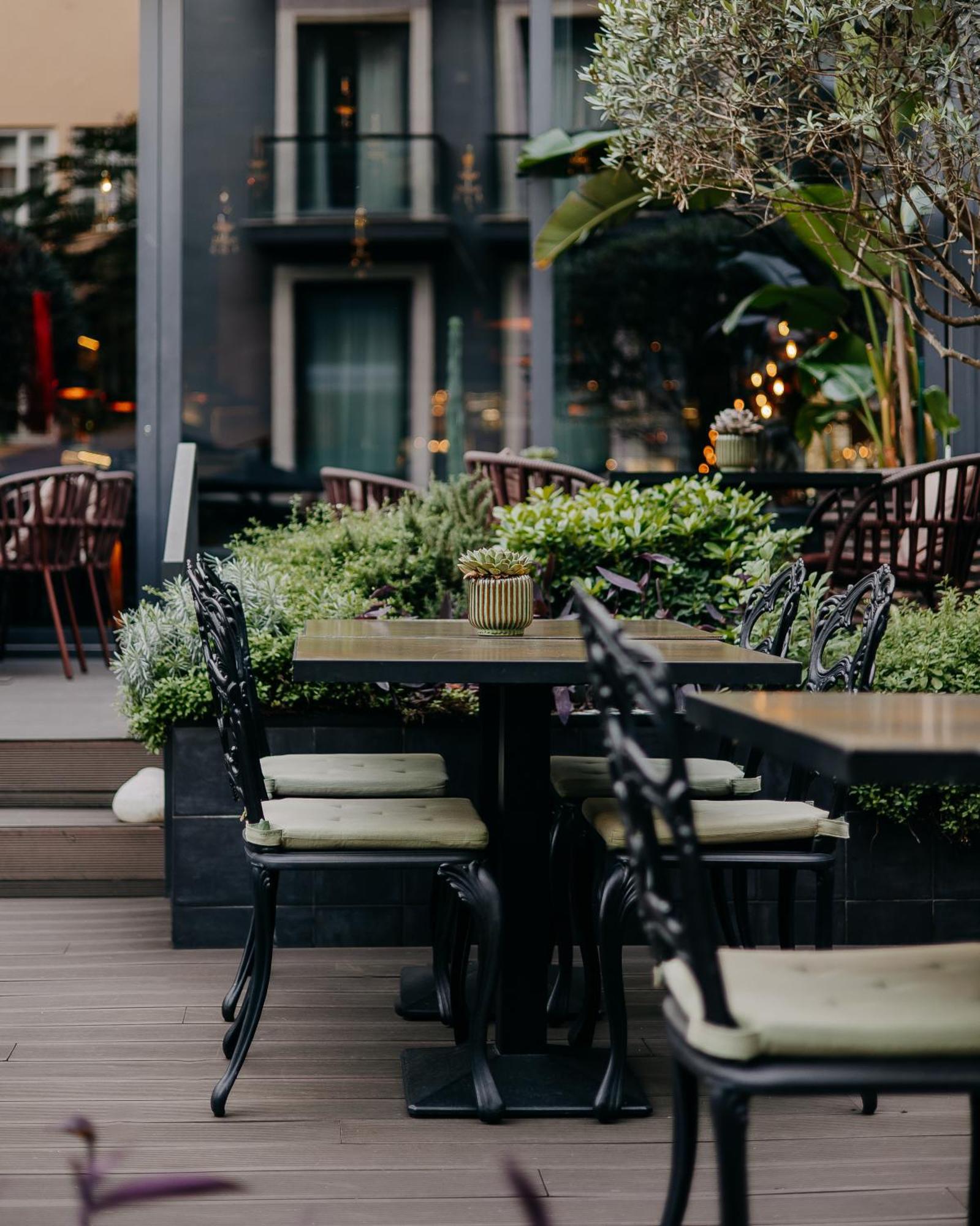 138 Liberdade Hotel Lisboa Екстериор снимка The Terrace at The Ivy, St John's Wood